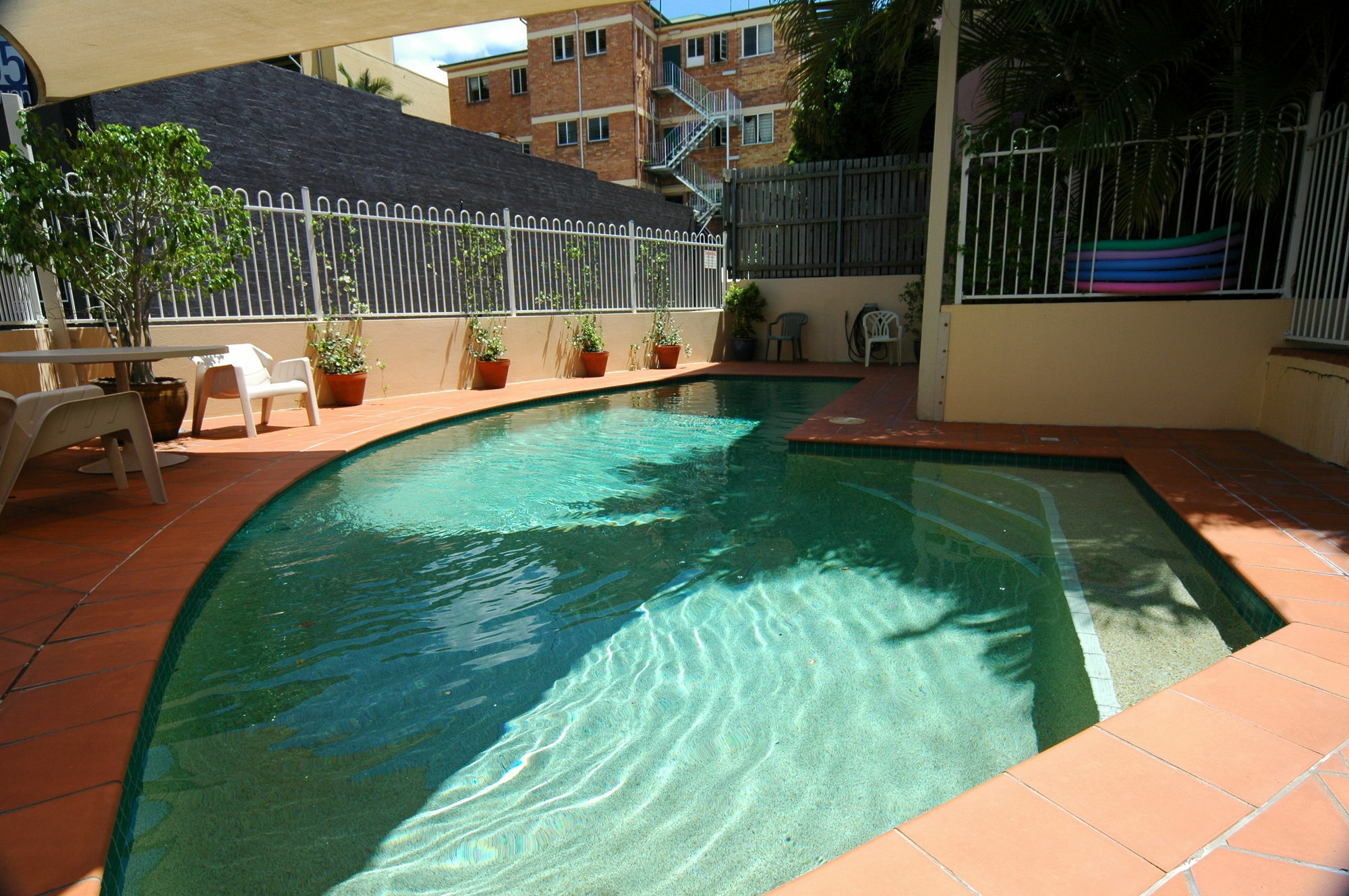 בריסביין Spring Hill Gardens Apartments מראה חיצוני תמונה